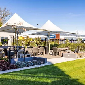 4* Hotel Elms Christchurch, Ascend Collection