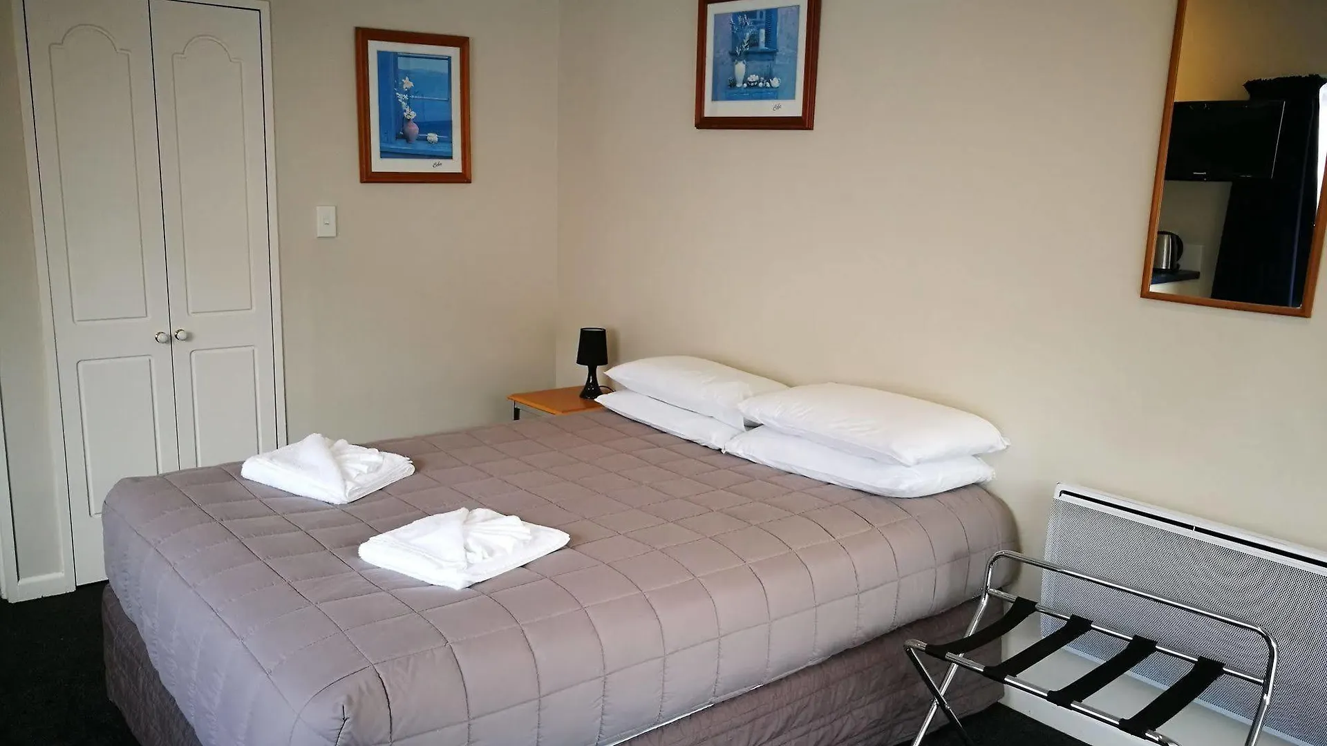 ****  Airport Birches Motel Christchurch New Zealand